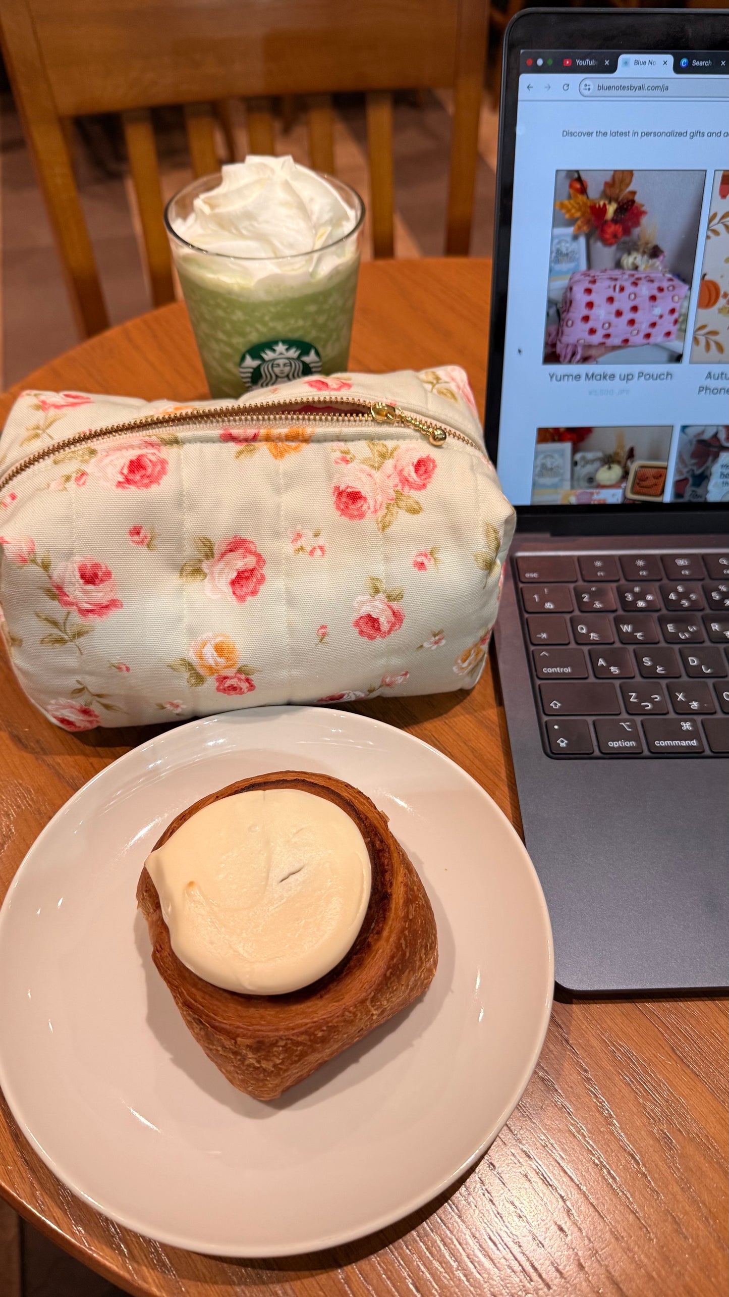Haruna Make up Pouch