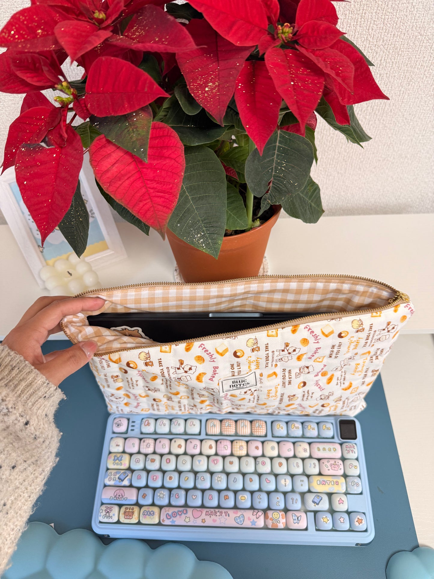 Bakery food themed laptop sleeve