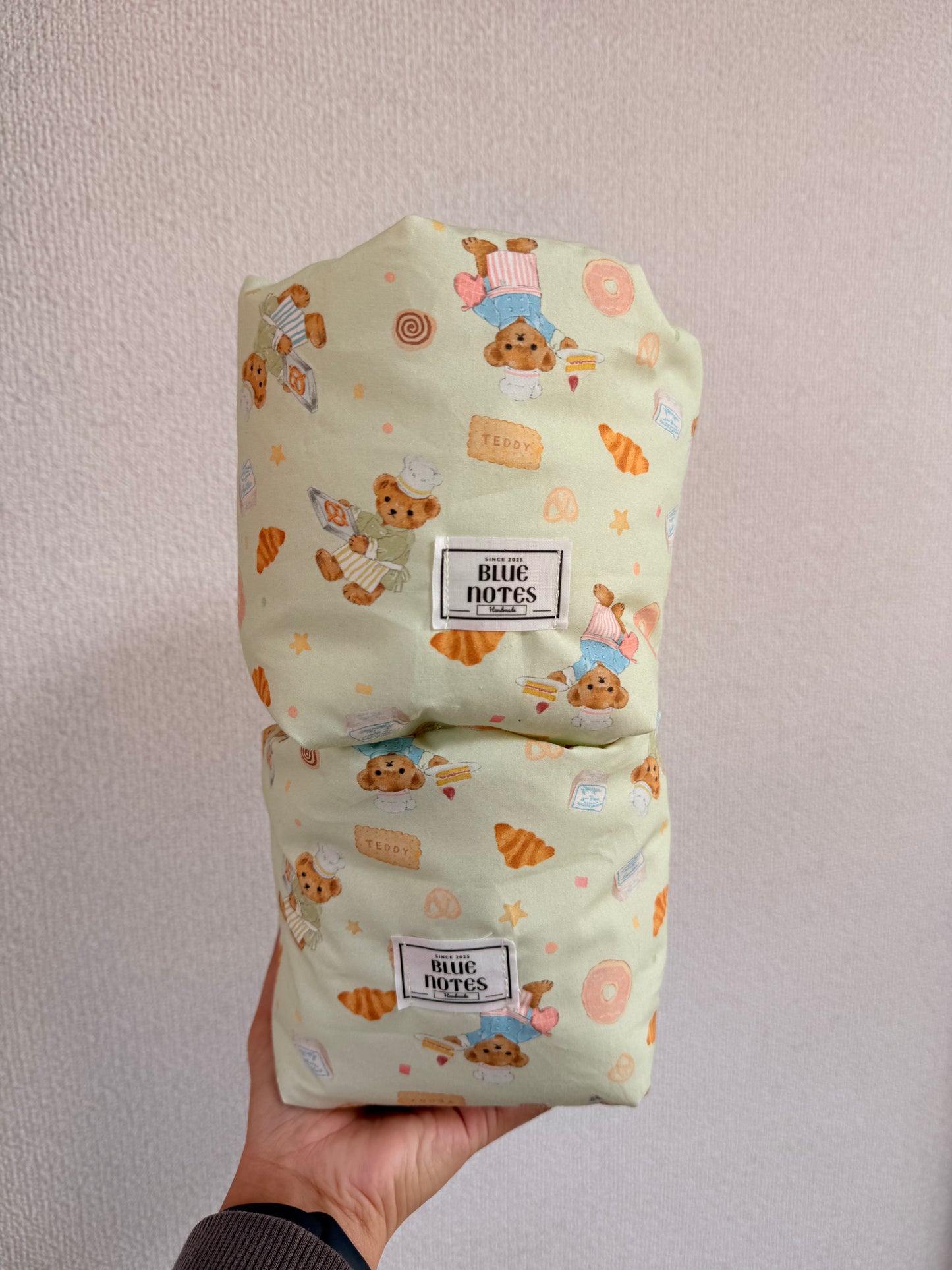 Pastel green Cookie Bear Vanity bucket