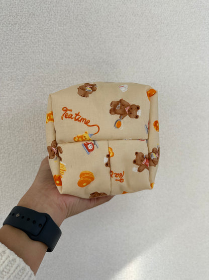 Adorable bear, honey and pancake vanity bucket