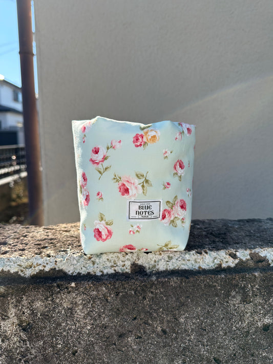 Haruna Vanity Bucket