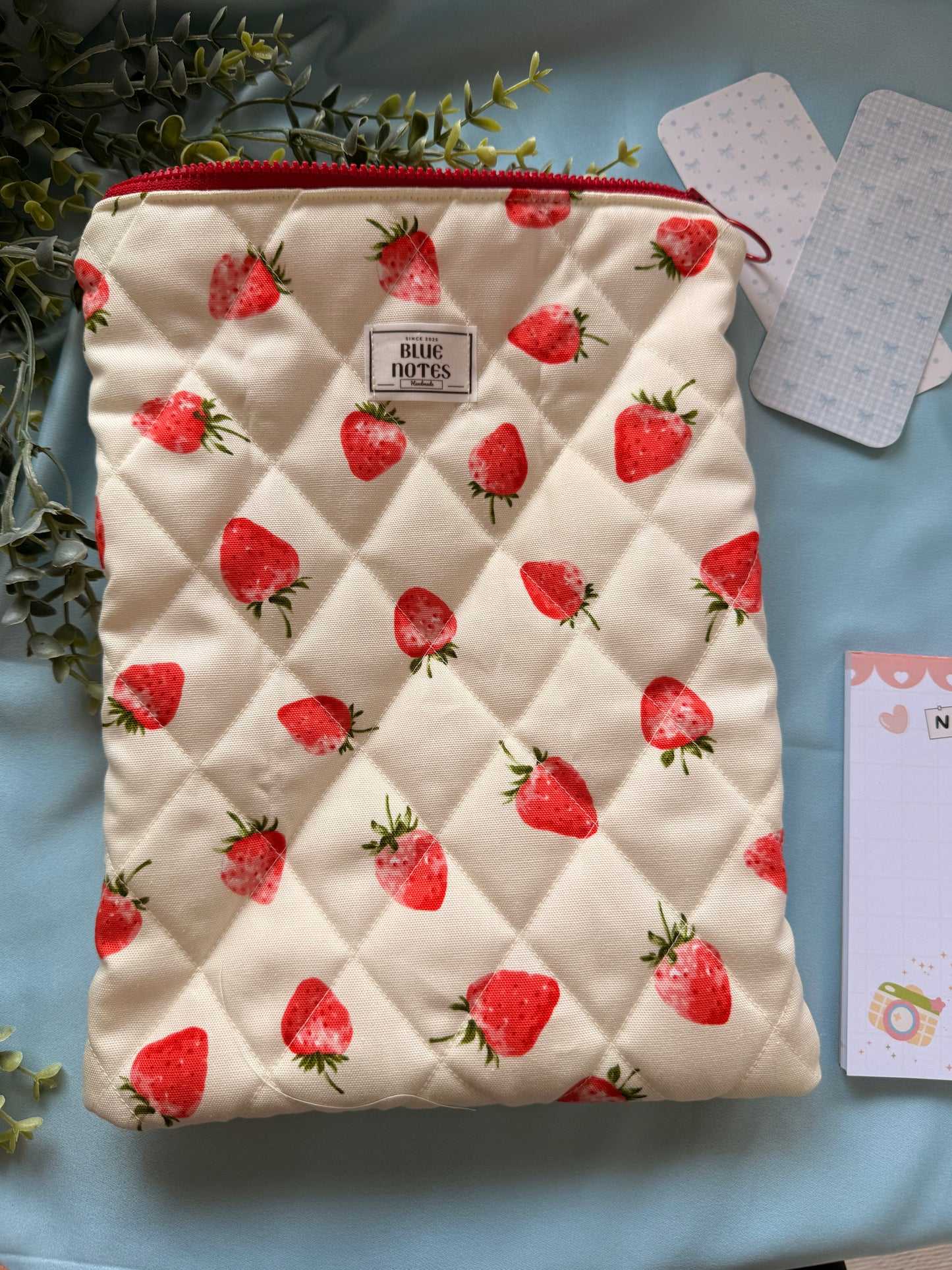 🍓 New Strawberry Booksleeves