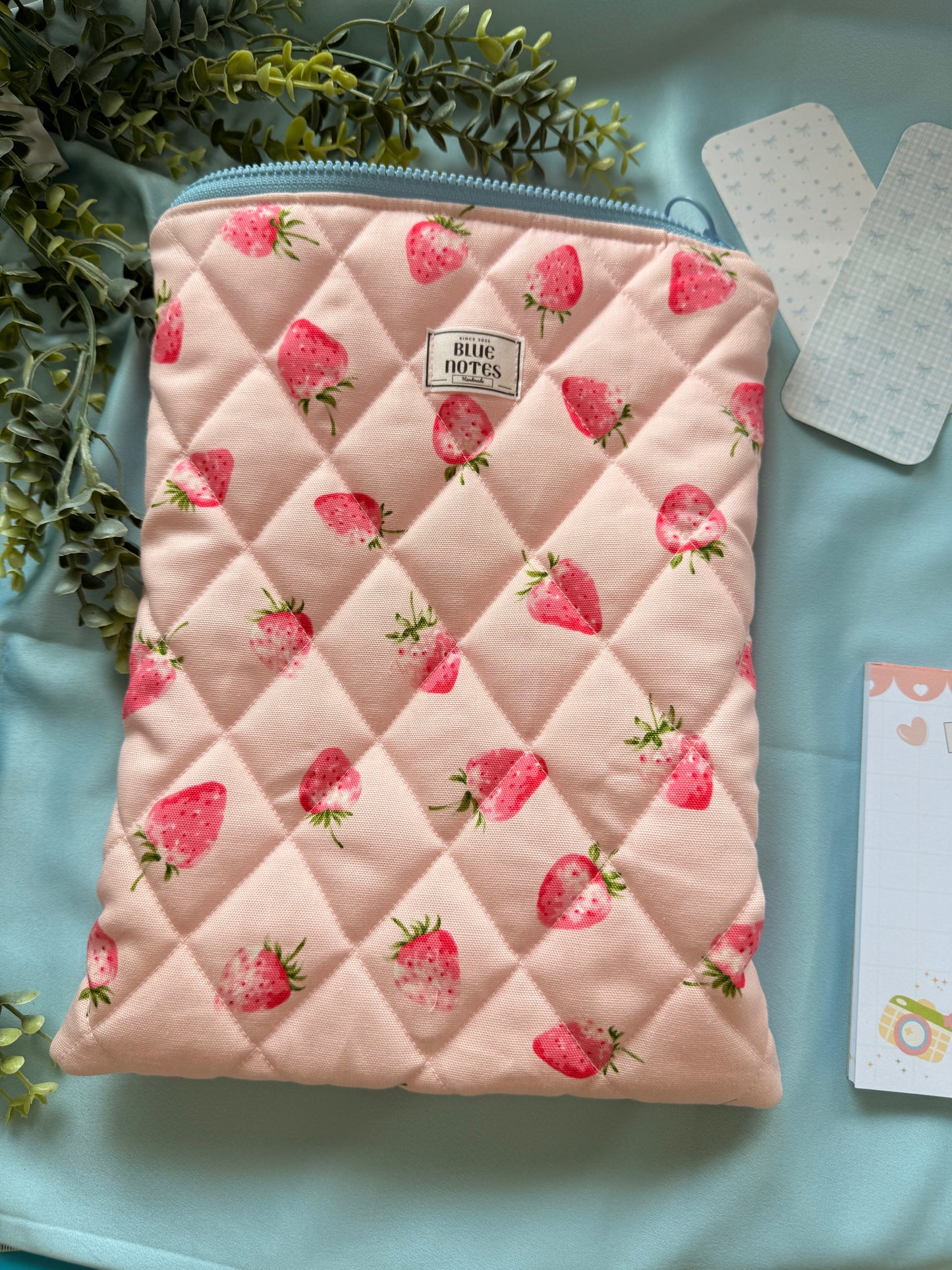 🍓 New Strawberry Booksleeves