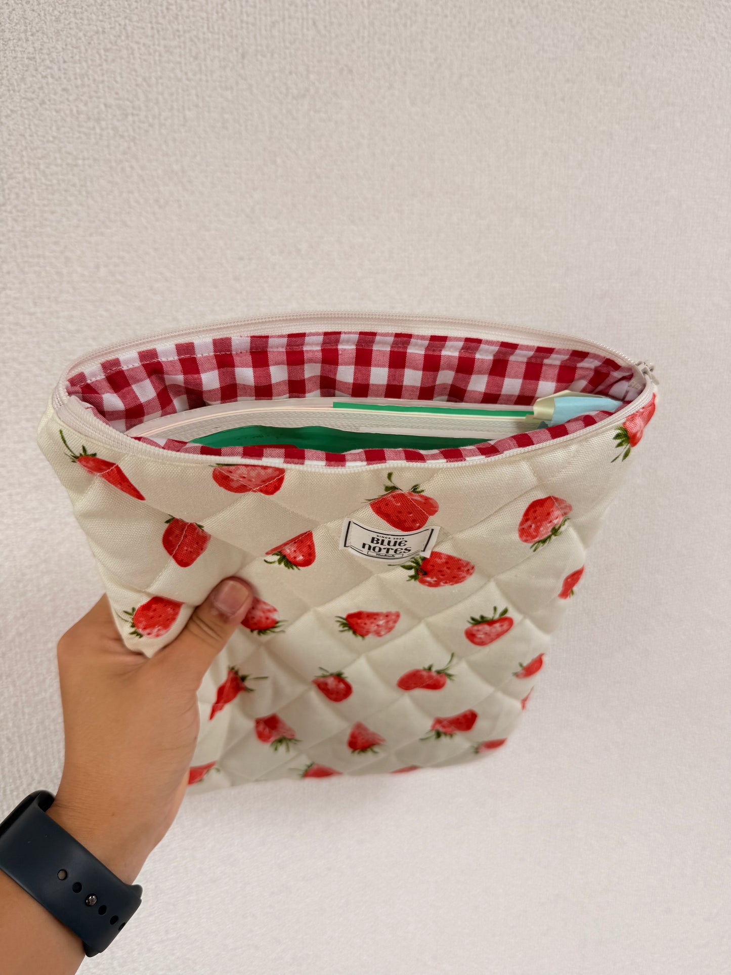 🍓 New Strawberry Booksleeves