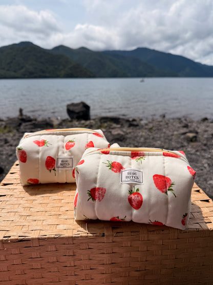 🍓 New Strawberry Make up pouches