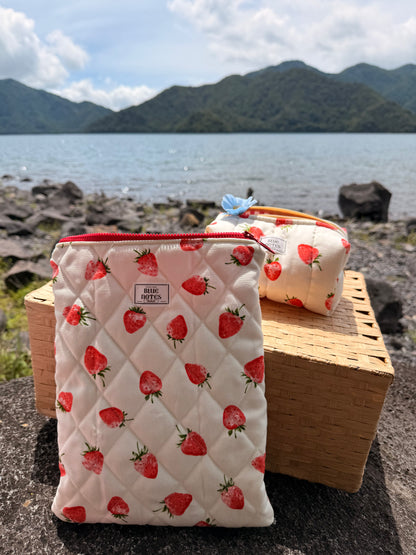 🍓 New Strawberry Make up pouches