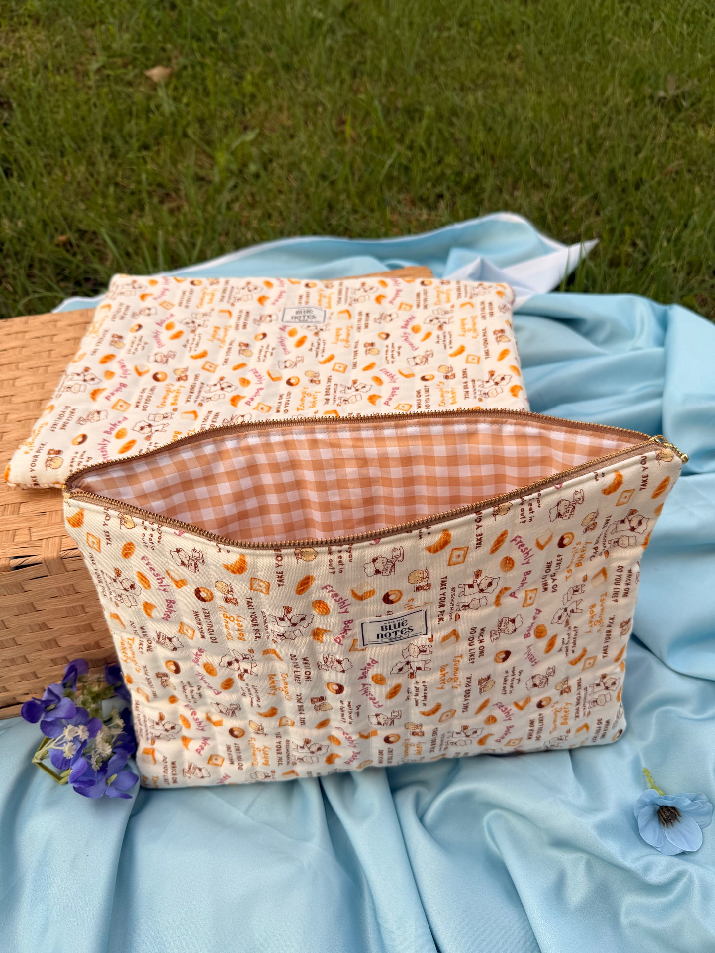 Bakery food themed laptop sleeve