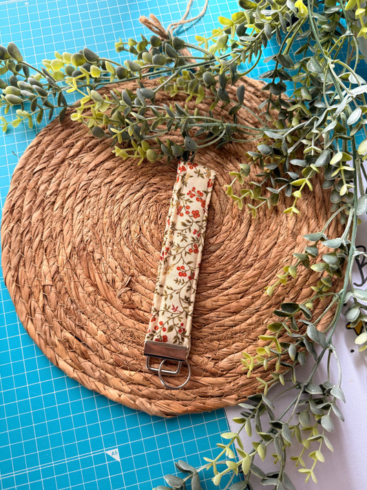 Ivy Keychain Winter Wristlet