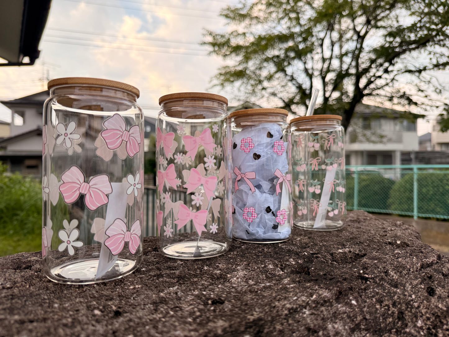 16 oz Pink ribbon with hearts glass cup