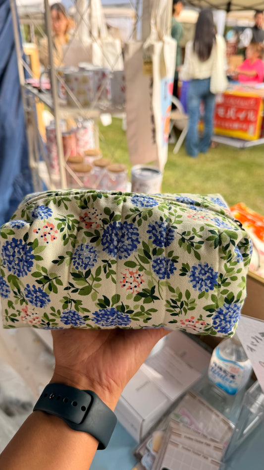 Aoi Make up Pouch