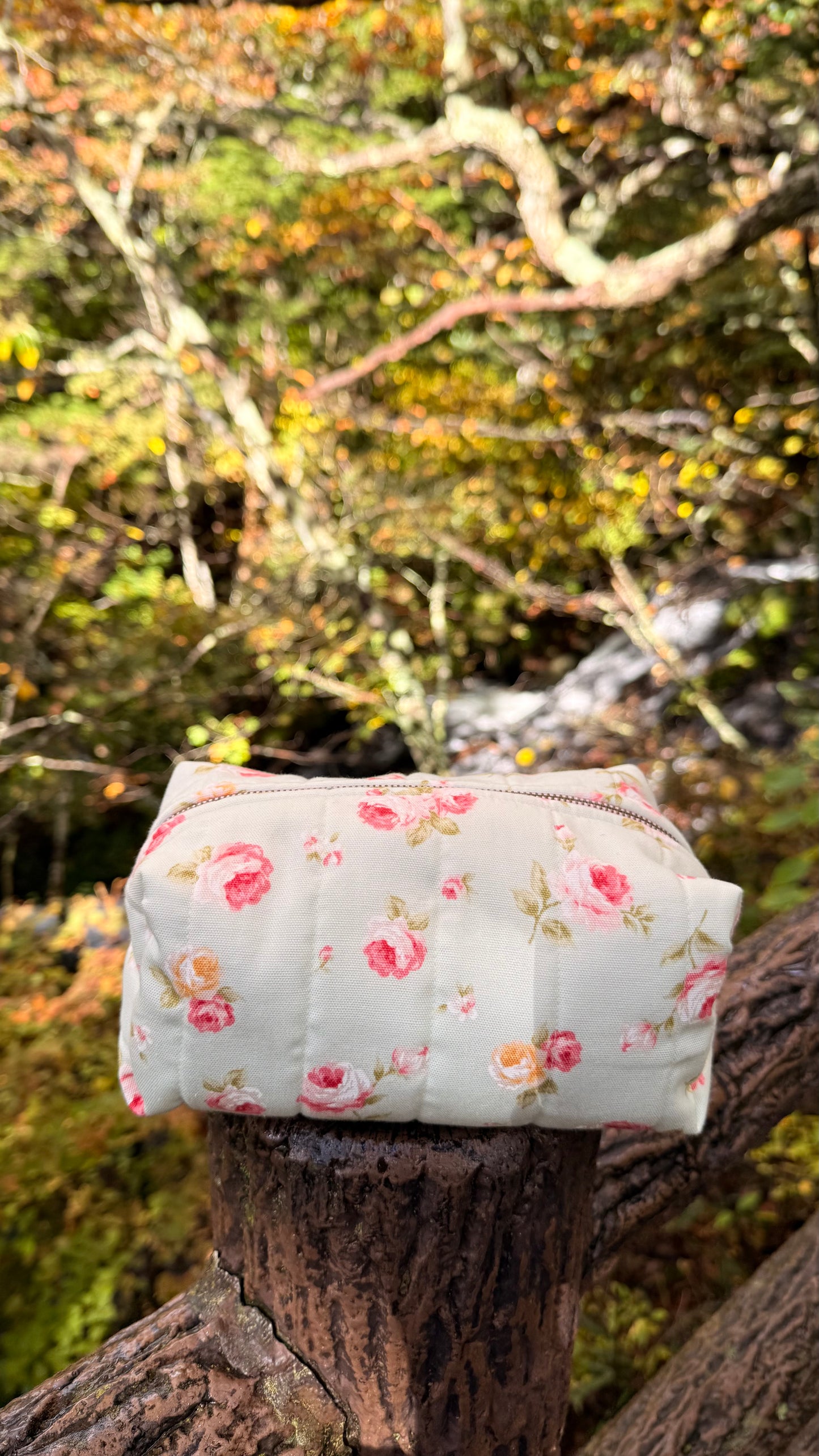 Haruna Oopsie make up pouch