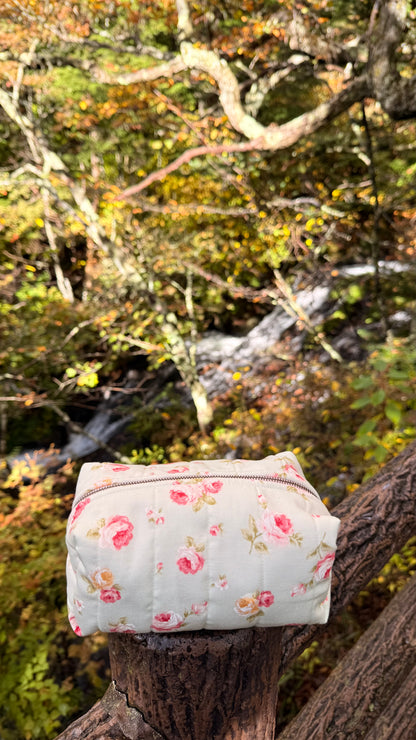 Haruna Oopsie make up pouch