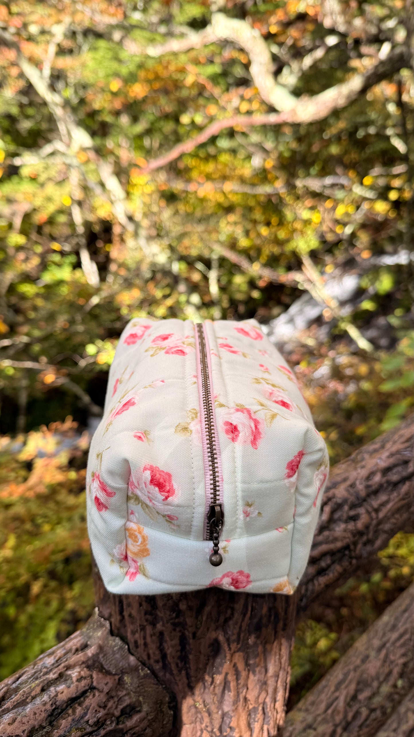 Haruna Oopsie make up pouch