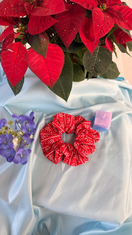 Rosie Christmas Scrunchie