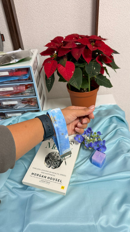 Snow flakes Keychain Wristlet