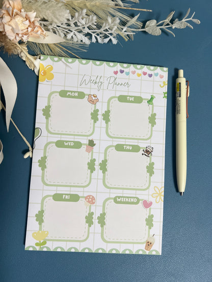 Green Cute Weekly Planner