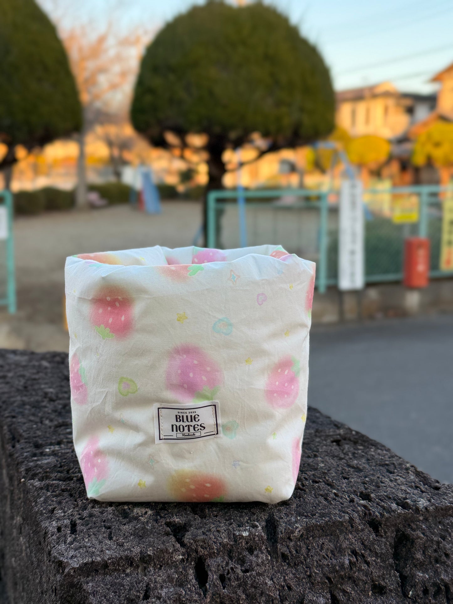 Ivory Strawberry Vanity Bucket