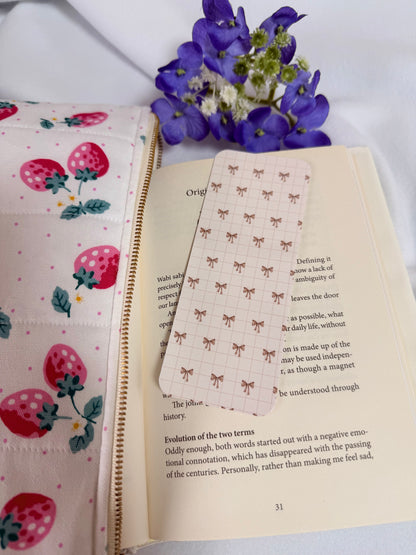 Winter bookmarks -Cocoa